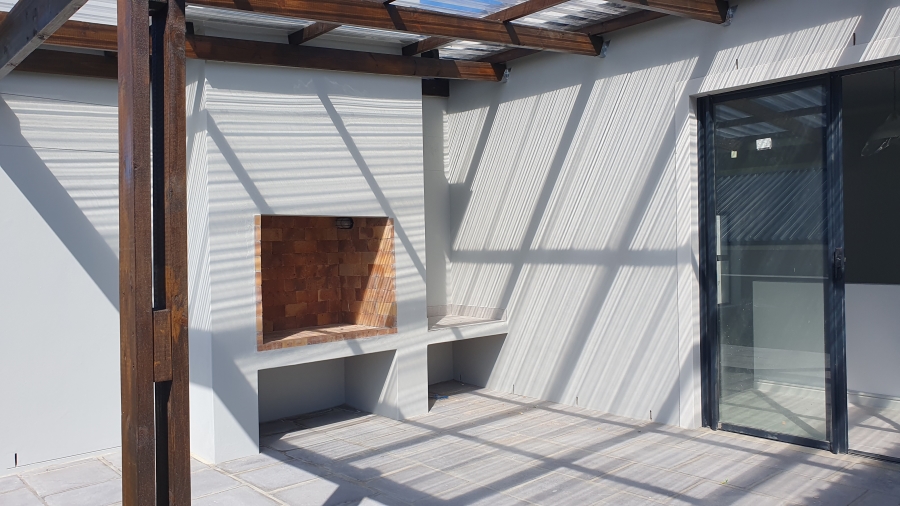 To Let 3 Bedroom Property for Rent in Vermont Western Cape